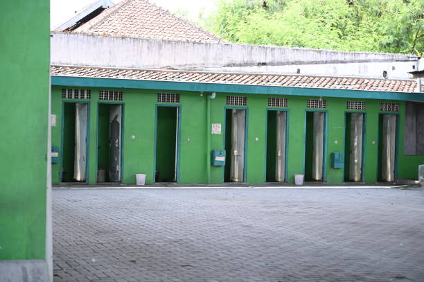 Portable Toilet Options We Offer in Holland, OH