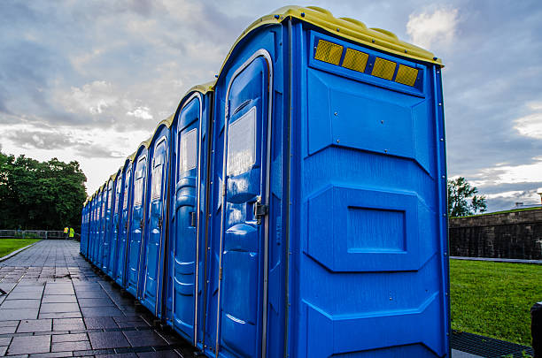 Best Portable restroom trailer rental  in Holland, OH
