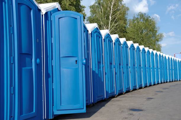 Portable bathroom rental in Holland, OH